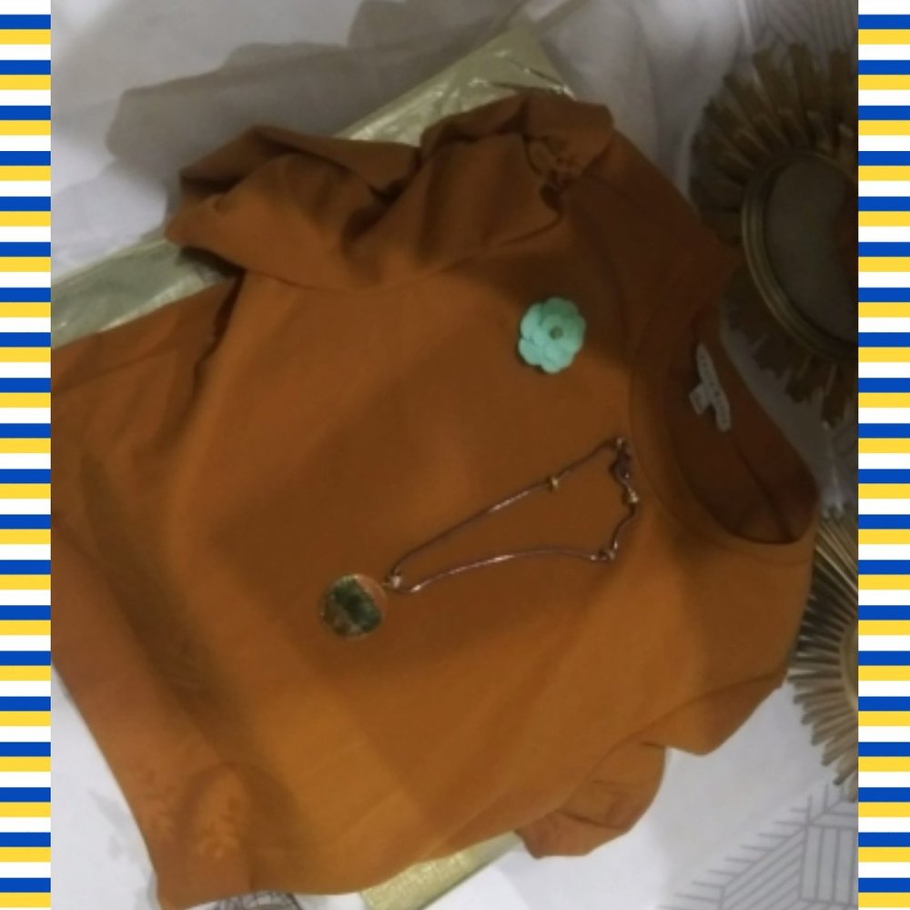 Mustard quarter sleeve blouse